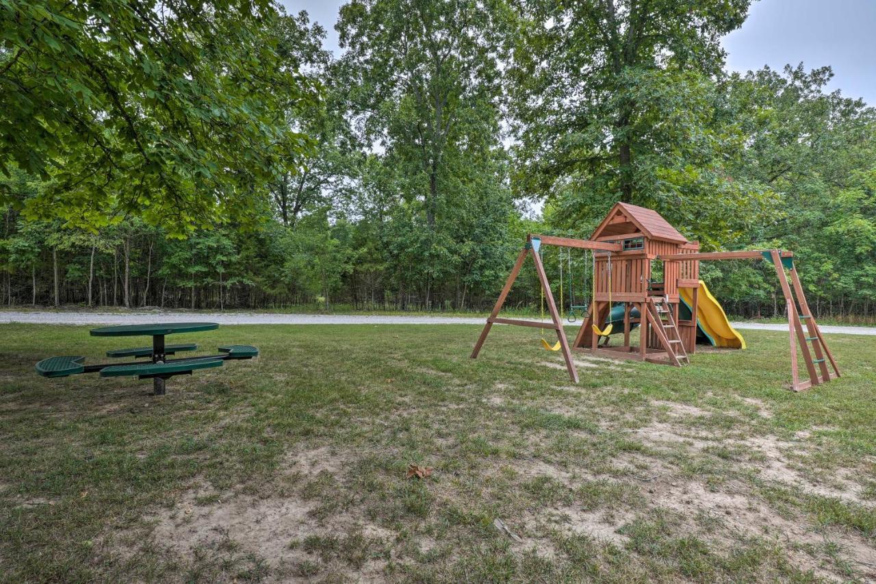 The Cozy Cottage With Lake Taneycomo Access! Branson Eksteriør billede